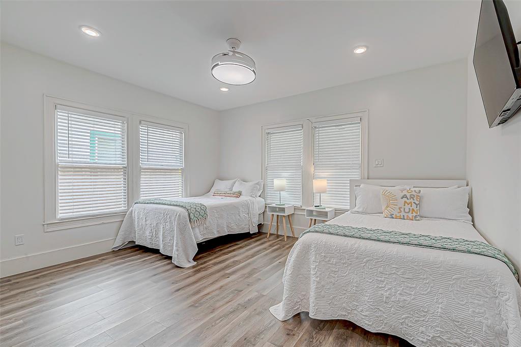 1818 Avenue O, Galveston, Texas image 26
