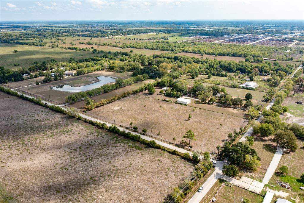 Mcfarlane Road, Beasley, Texas image 14