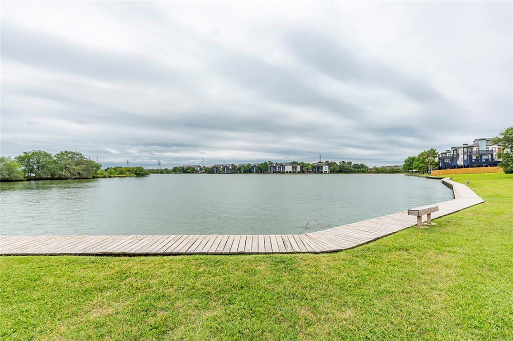 18800 Egret Bay Boulevard #1203, Webster, Texas image 32