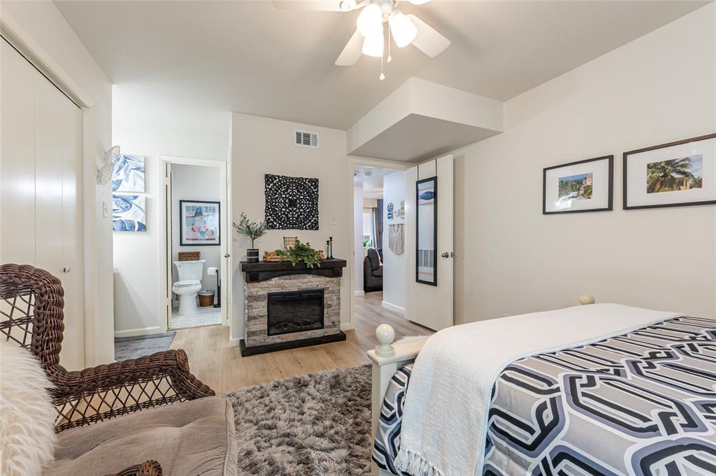 18800 Egret Bay Boulevard #1203, Webster, Texas image 15