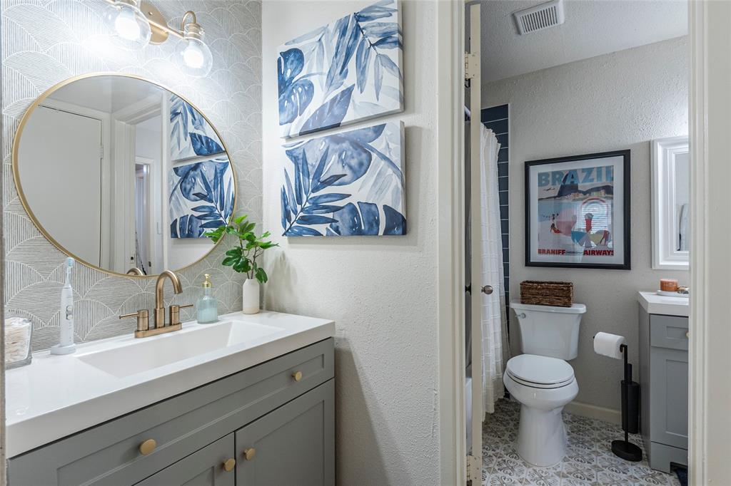 18800 Egret Bay Boulevard #1203, Webster, Texas image 17