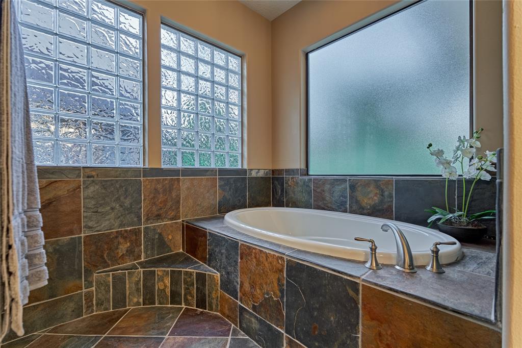 44 Waterberry Way, Montgomery, Texas image 32