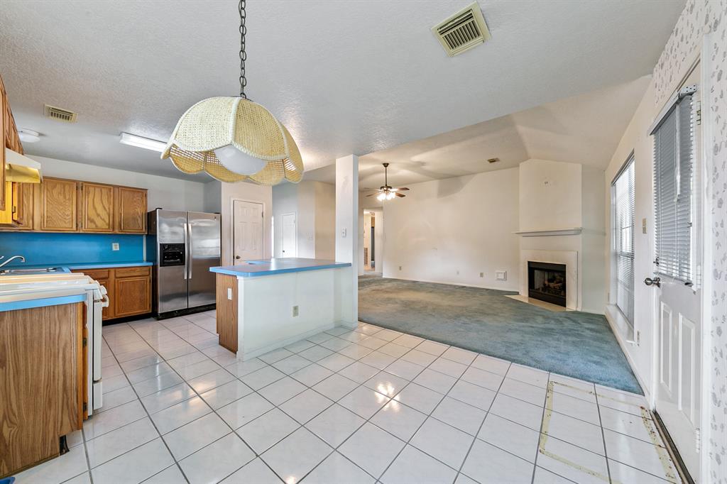 7110 Pine Bower Court, Humble, Texas image 13