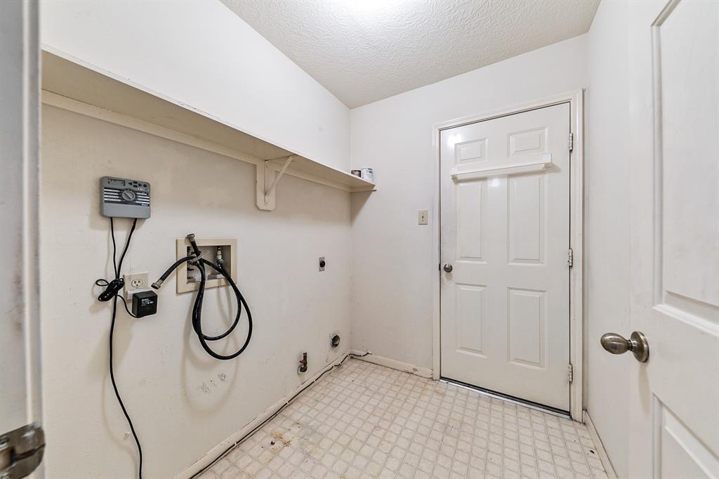 7110 Pine Bower Court, Humble, Texas image 26