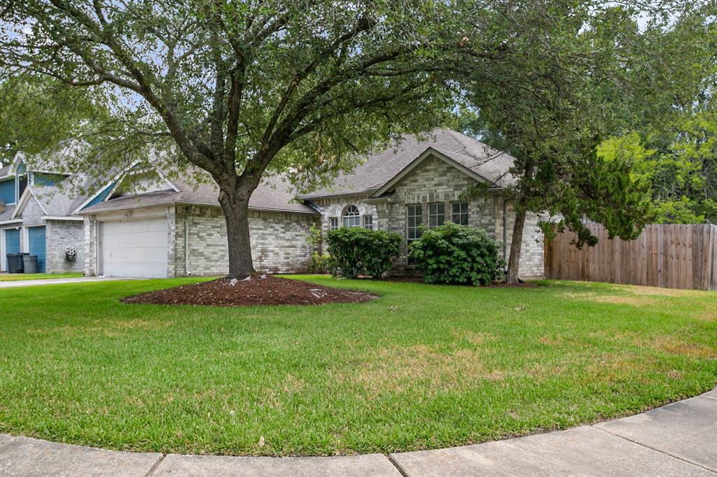 7110 Pine Bower Court, Humble, Texas image 2