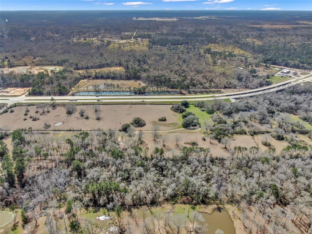 H Hayden Drive, Conroe, Texas image 4