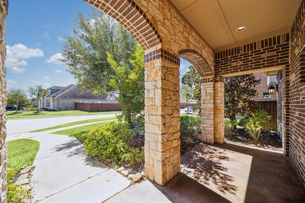 3715 Patterson Drive, Iowa Colony, Texas image 3