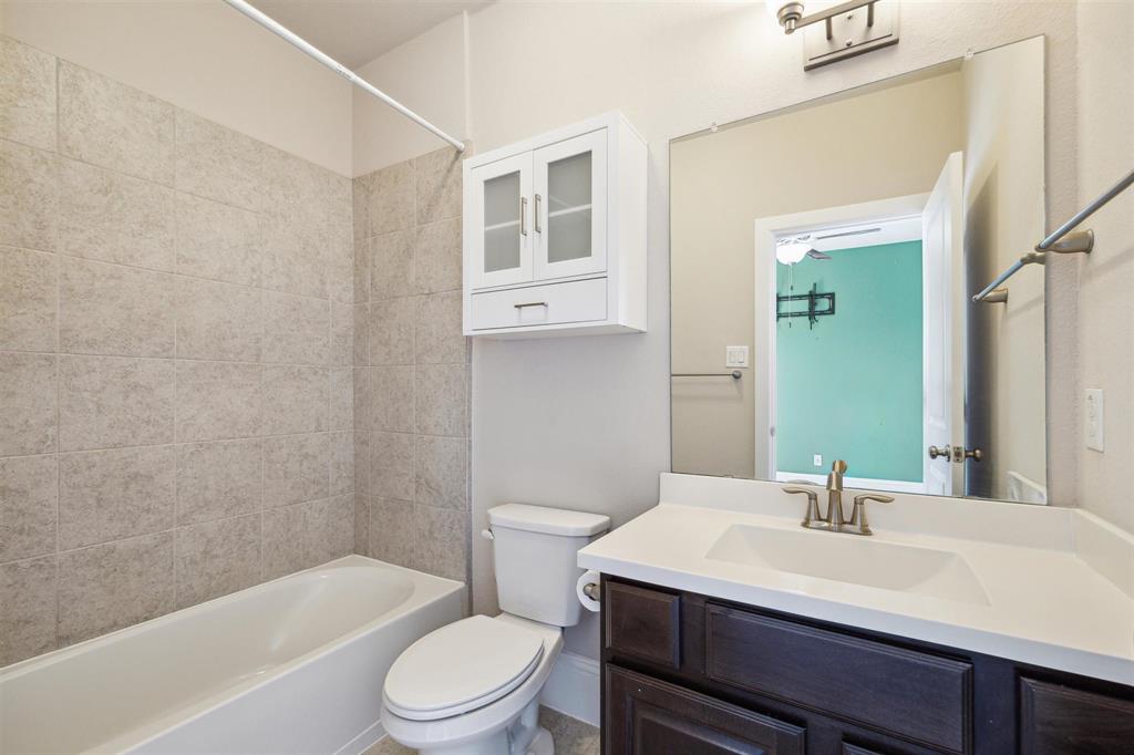 3715 Patterson Drive, Iowa Colony, Texas image 32