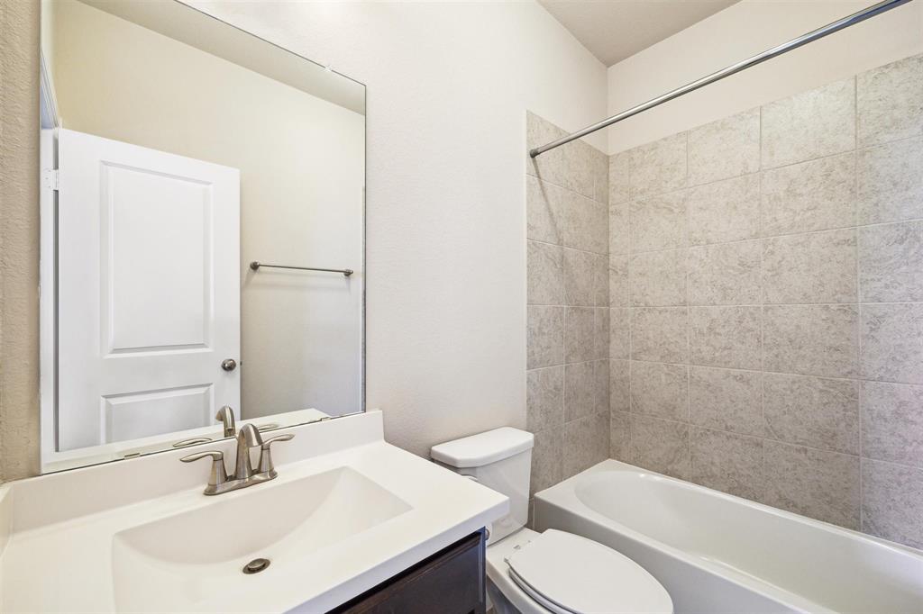 3715 Patterson Drive, Iowa Colony, Texas image 34