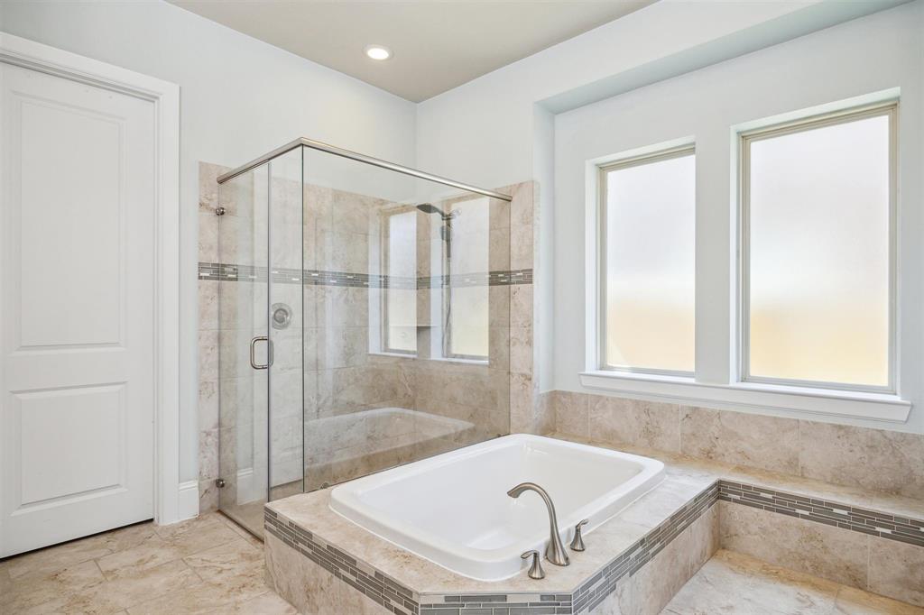 3715 Patterson Drive, Iowa Colony, Texas image 27