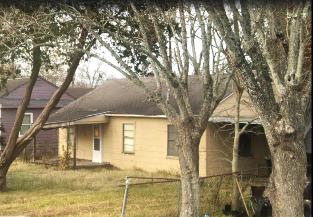 711 Church Street, Crosby, Texas image 3