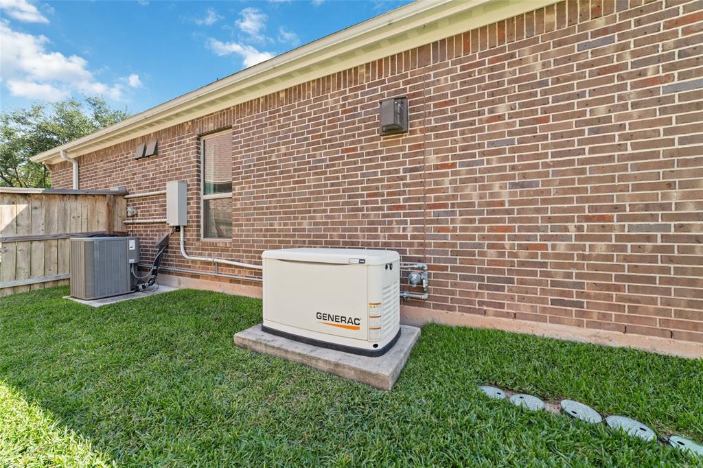 145 Lily Green Court, Conroe, Texas image 27