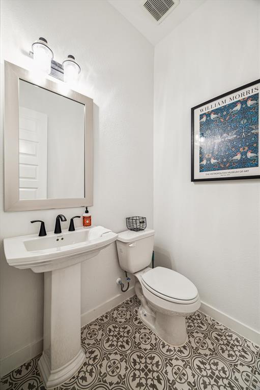 8818 Laurel Crest Drive, Missouri City, Texas image 24