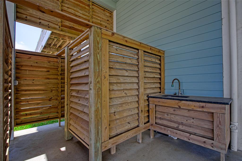 2906 Shady Lane, Crystal Beach, Texas image 27