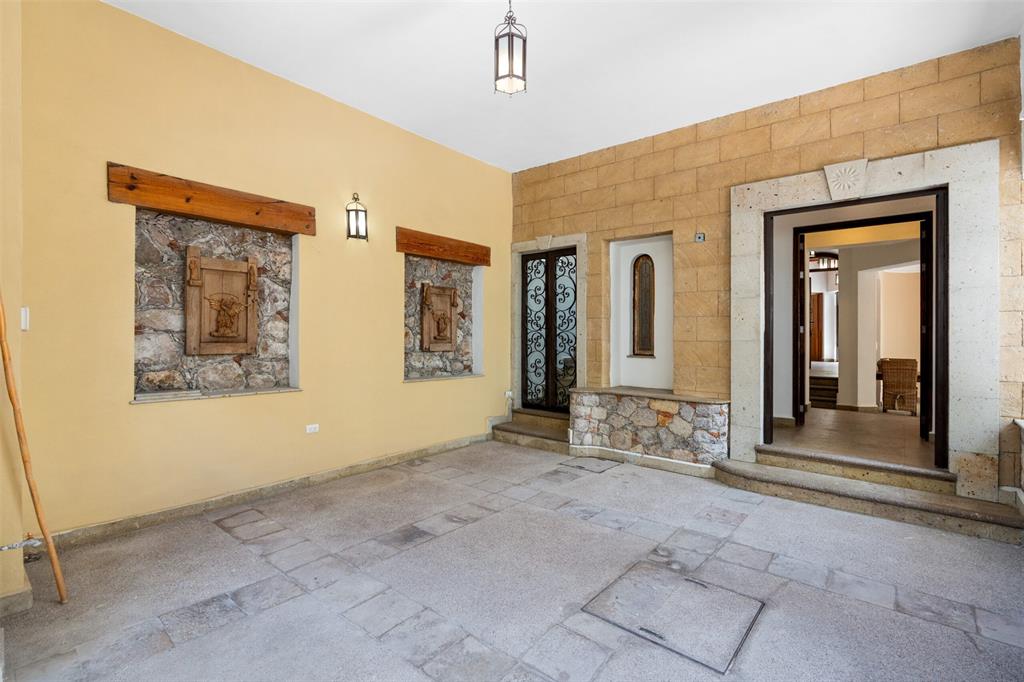 37700, Mexico, 2 Bedrooms Bedrooms, ,3 BathroomsBathrooms,Residential,Active,51659