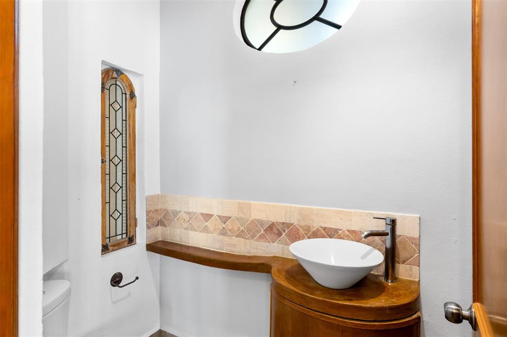 37700, Mexico, 2 Bedrooms Bedrooms, ,3 BathroomsBathrooms,Residential,Active,51659