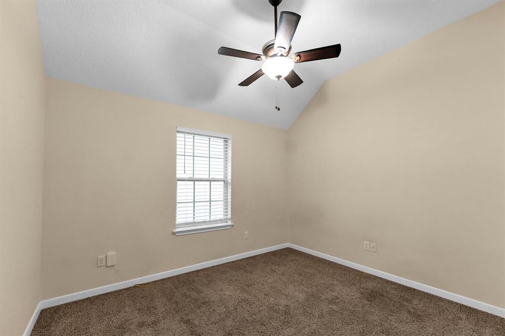 9766 Twin Shores Drive, Willis, Texas image 35