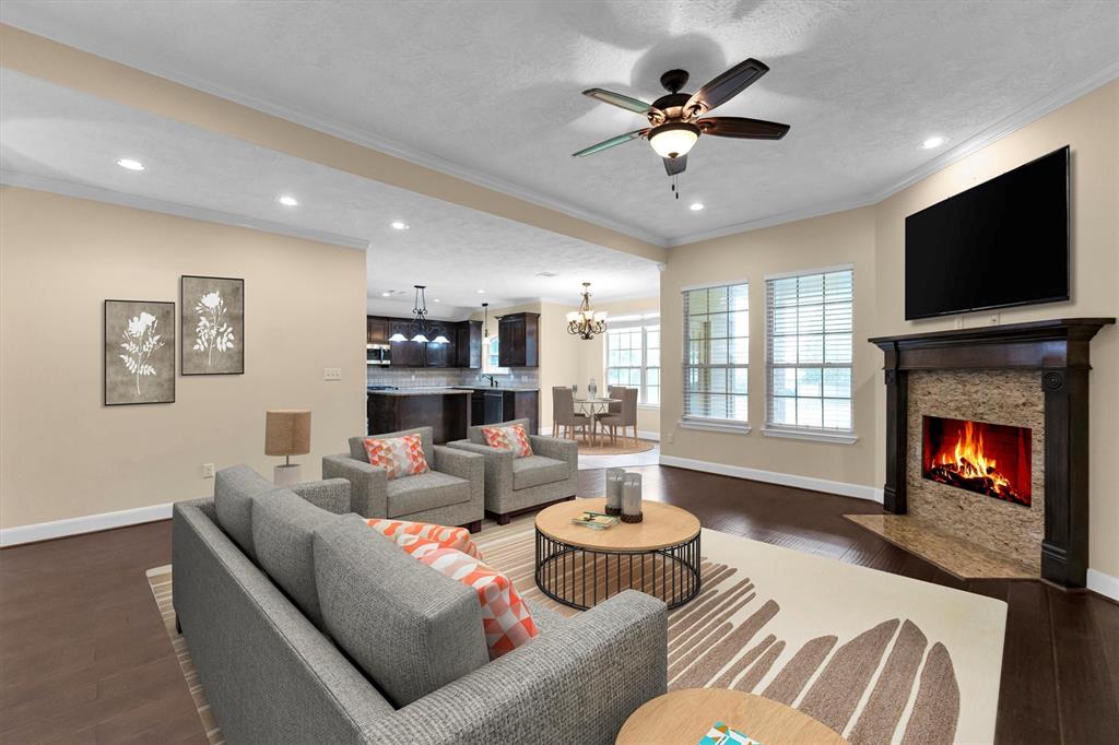 9766 Twin Shores Drive, Willis, Texas image 19