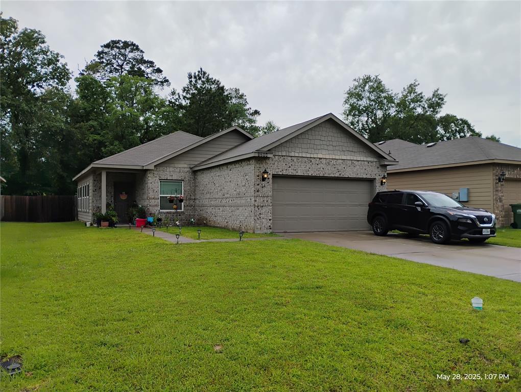 1204 Parkhurst Avenue, Cleveland, Texas image 1