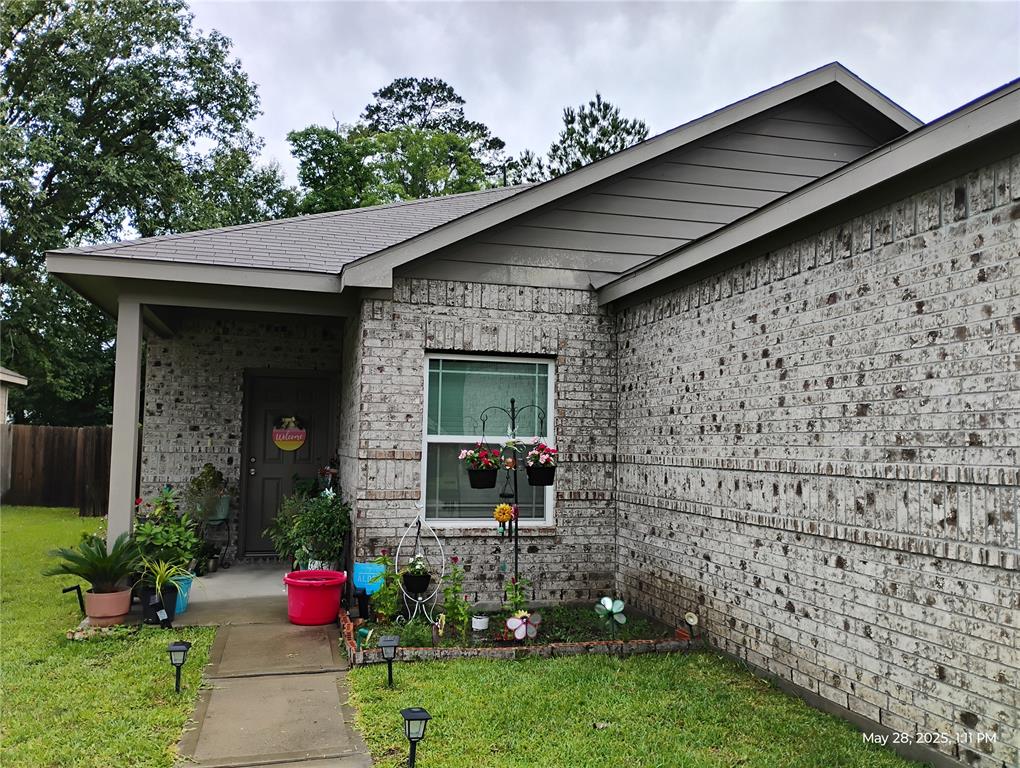 1204 Parkhurst Avenue, Cleveland, Texas image 2