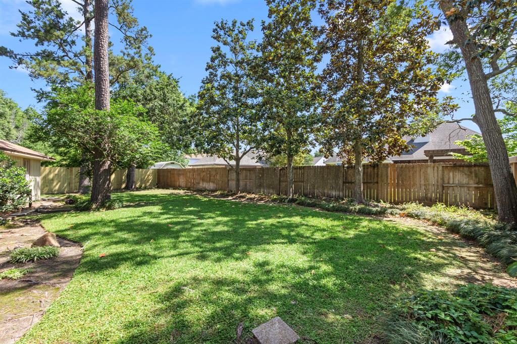 1022 Oak Leaf Street, La Porte, Texas image 38