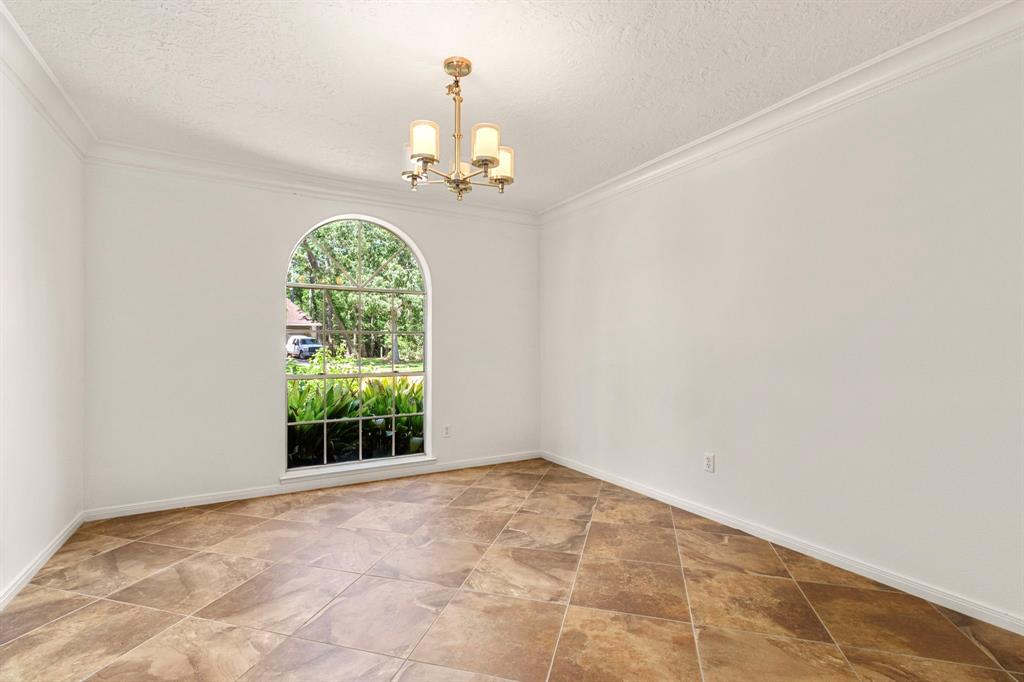 1022 Oak Leaf Street, La Porte, Texas image 10