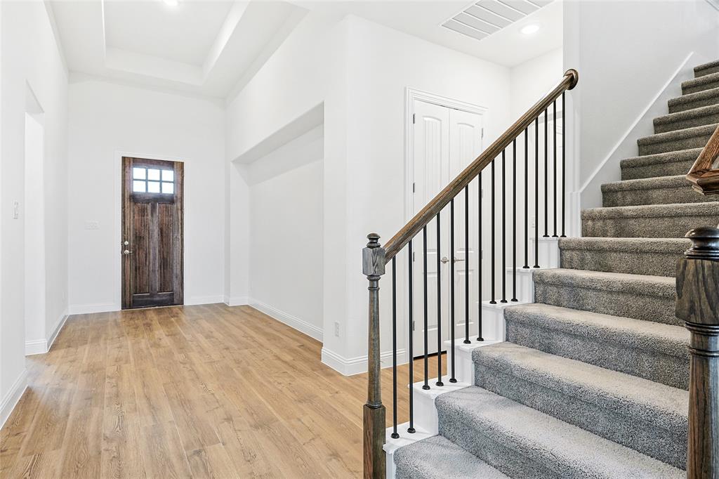 327 Blue River Trail