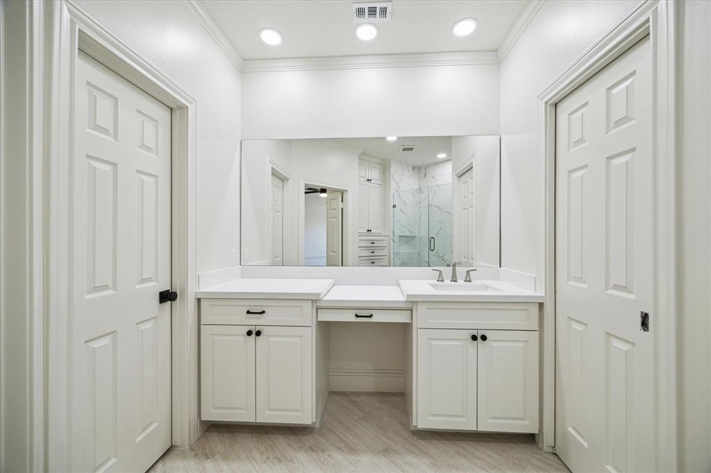 35 The Oval Street, Sugar Land, Texas image 24
