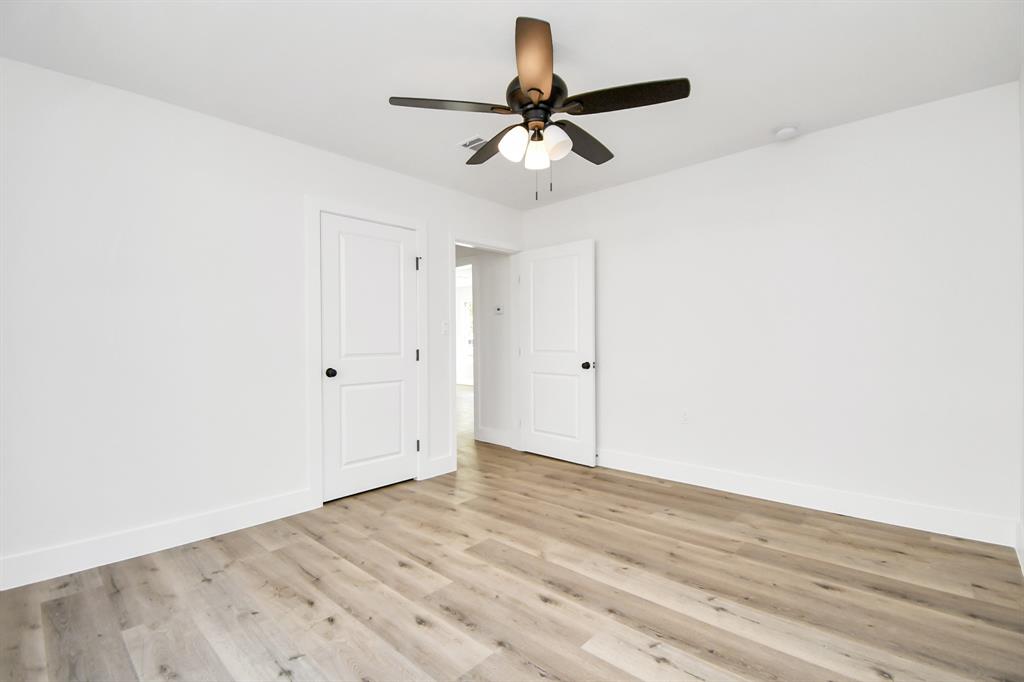 1010 Avenue D, South Houston, Texas image 31