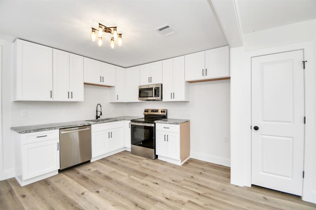 1010 Avenue D, South Houston, Texas image 16
