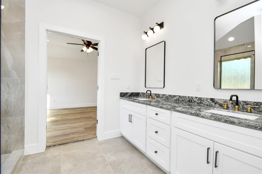 1010 Avenue D, South Houston, Texas image 25