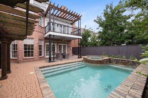 Single Family Residence in Bellaire TX 5312 Aspen Street 34.jpg