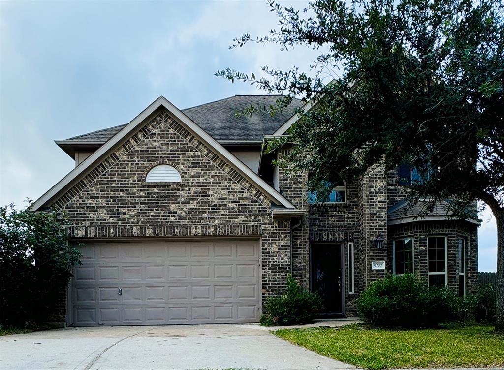 9202 Honey Bird Court, Richmond, Texas image 2