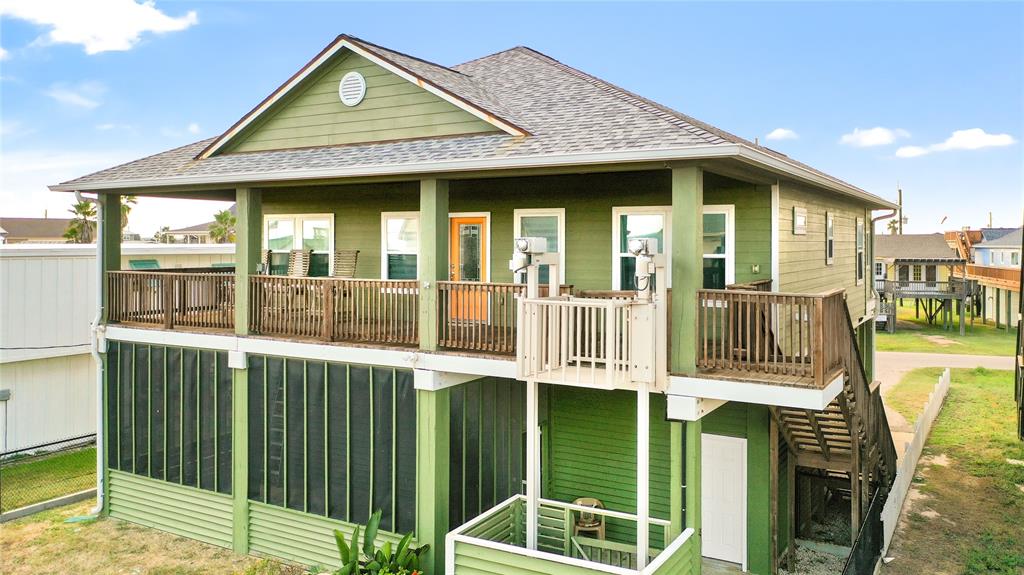 221 Seashell Drive, Surfside Beach, Texas image 1