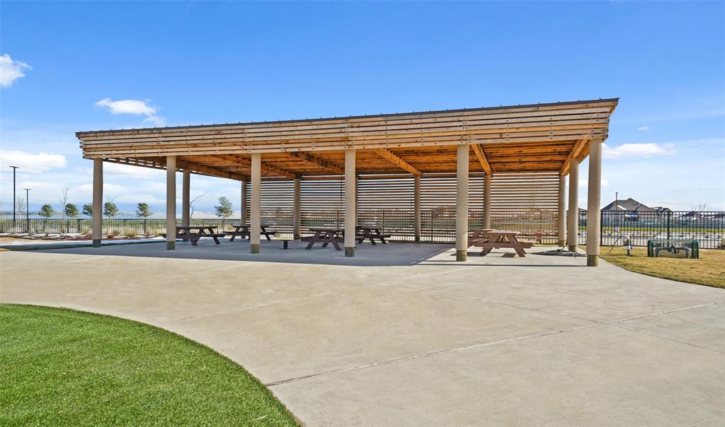 1320 Imperial Ranch Way, Dayton, Texas image 31