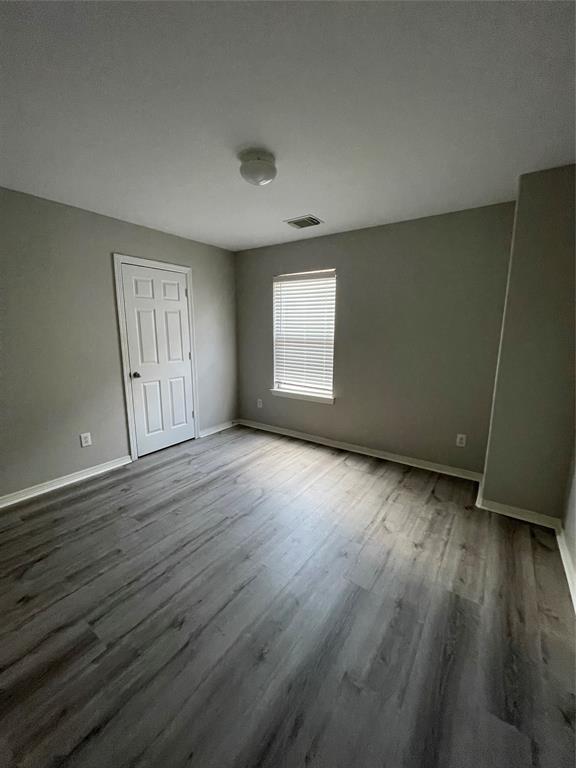 5219 Pebble Bluff Lane, Sugar Land, Texas image 11