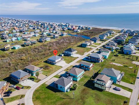 A home in Crystal Beach