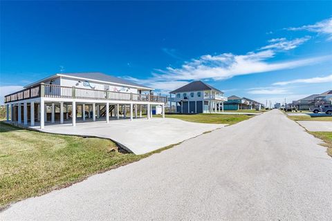 A home in Crystal Beach