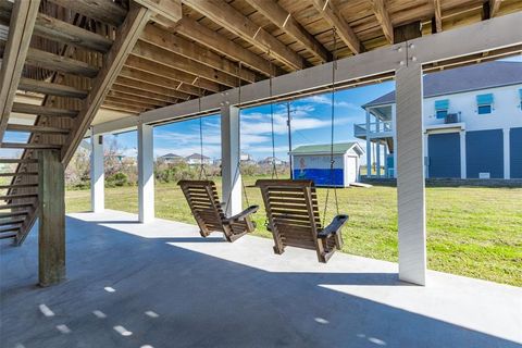 A home in Crystal Beach