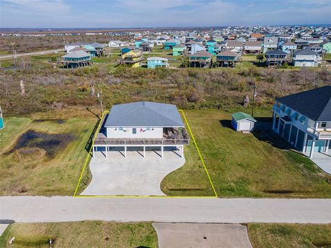 A home in Crystal Beach