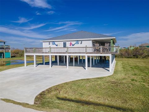 A home in Crystal Beach