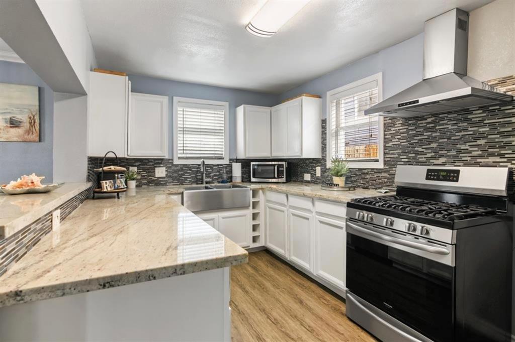 3905 Avenue L, Galveston, Texas image 10