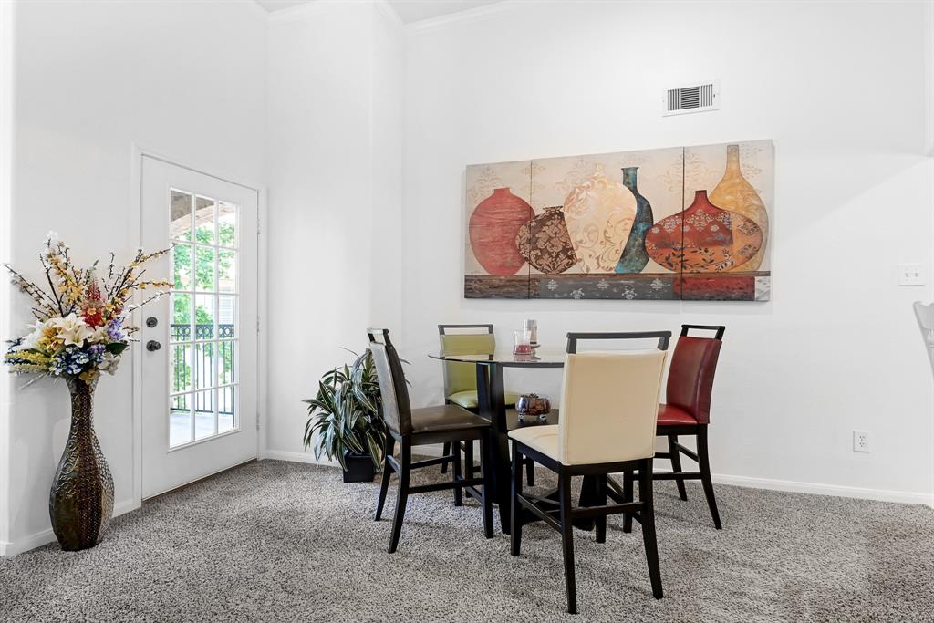 6607 Lake Woodlands Drive #334, The Woodlands, Texas image 8
