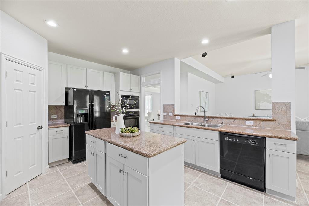 3734 Sunset Manor Lane, Katy, Texas image 13