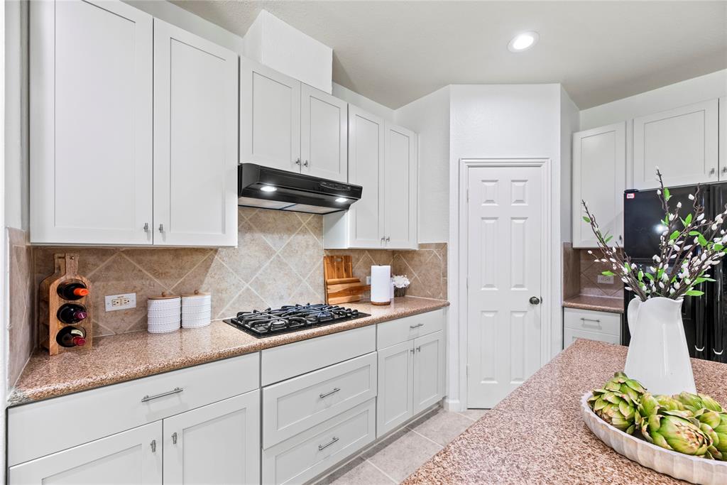 3734 Sunset Manor Lane, Katy, Texas image 12