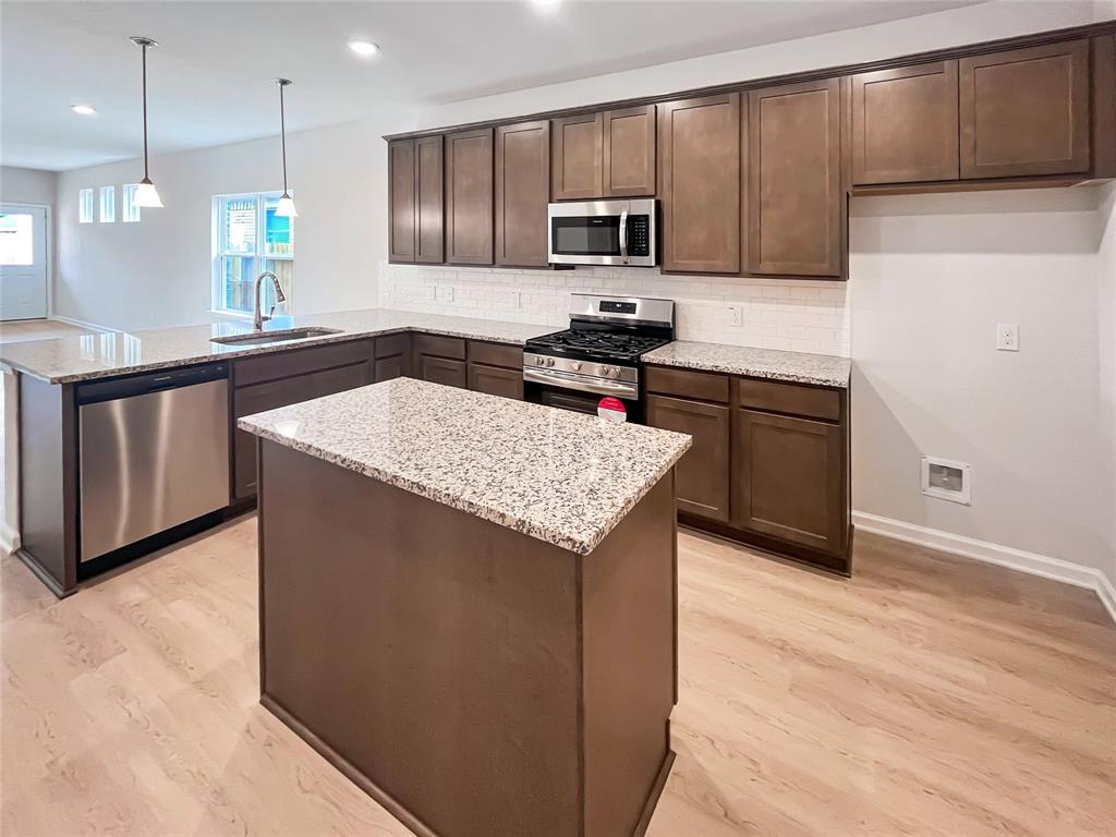 468 Stone Placa Trail, Pattison, Texas image 4