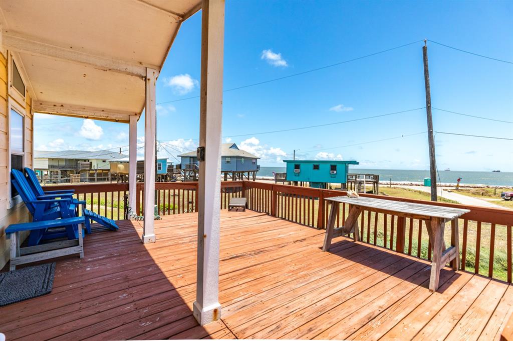 819 Sea Shell Drive, Surfside Beach, Texas image 8