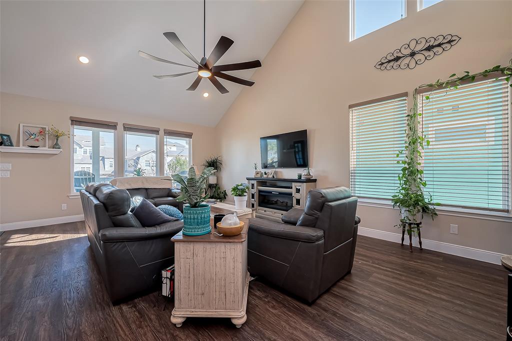2225 Todville Road, Seabrook, Texas image 10