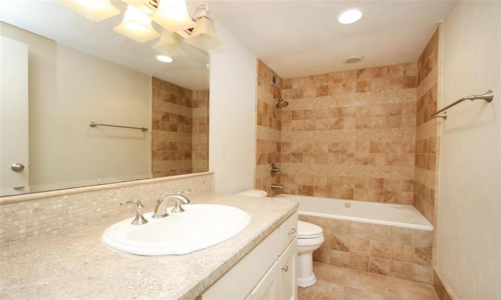 7510 Hornwood Drive #1305, Houston, Texas image 15