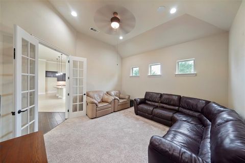 A home in League City